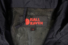 Load image into Gallery viewer, Vintage Fjall Raven Jacket | S