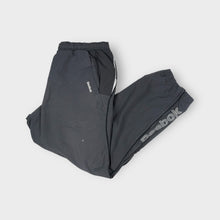 Load image into Gallery viewer, Reebok Trackpants | L