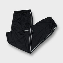 Load image into Gallery viewer, Vintage Umbro Trackpants | M