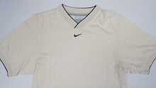 Load image into Gallery viewer, Vintage Nike T-Shirt | S