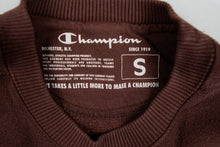 Load image into Gallery viewer, Vintage Champion Sweater | S