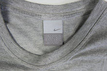 Load image into Gallery viewer, Vintage Nike Longsleeve | M