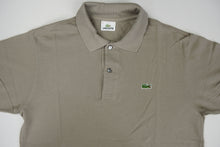 Load image into Gallery viewer, Vintage Lacoste Poloshirt | M