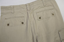 Load image into Gallery viewer, Vintage Timberland Pants | 34