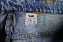 Load image into Gallery viewer, Vintage Levi&#39;s Jeans | 36/32