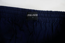 Load image into Gallery viewer, Lyle&amp;Scott Trackpants | L