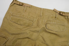 Load image into Gallery viewer, Ralph Lauren Cargo Shorts | L