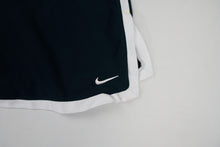 Load image into Gallery viewer, Vintage Nike Skirt | Wmns L