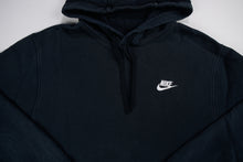 Load image into Gallery viewer, Nike Pullover | S