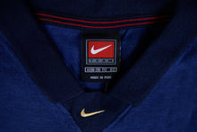 Load image into Gallery viewer, Vintage Nike FC Barcelona 99/00 Deadstock Shirt | XS