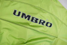 Load image into Gallery viewer, Vintage Umbro Trackjacket | S