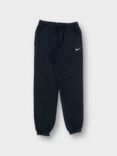 Load image into Gallery viewer, Nike Sweatpants | M