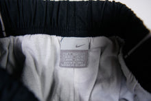 Load image into Gallery viewer, Vintage Nike Trackpants | S