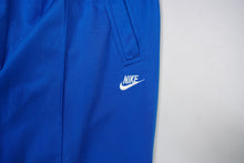 Load image into Gallery viewer, Vintage Nike Trackpants | S