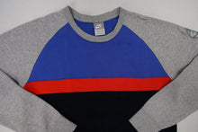 Load image into Gallery viewer, Vintage Nike Sweater | L