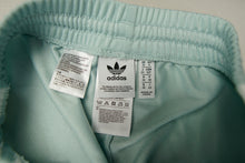 Load image into Gallery viewer, Vintage Adidas Trackpants | Wmns S